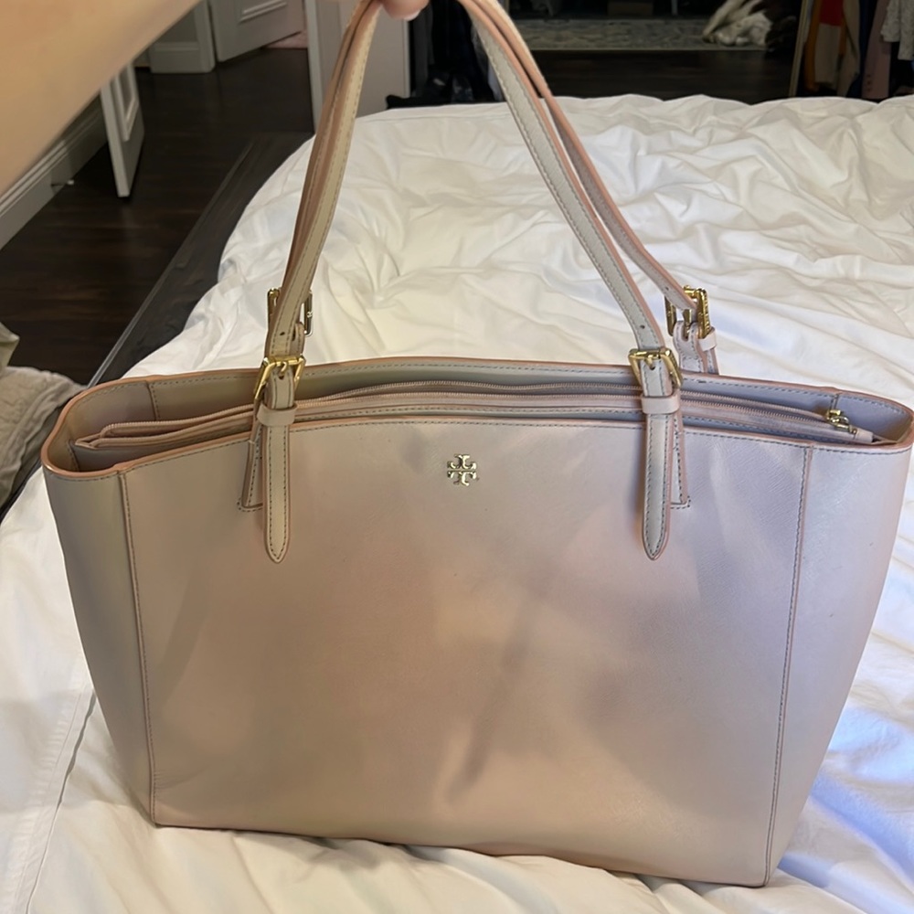 Large Blush Tory Burch Tote